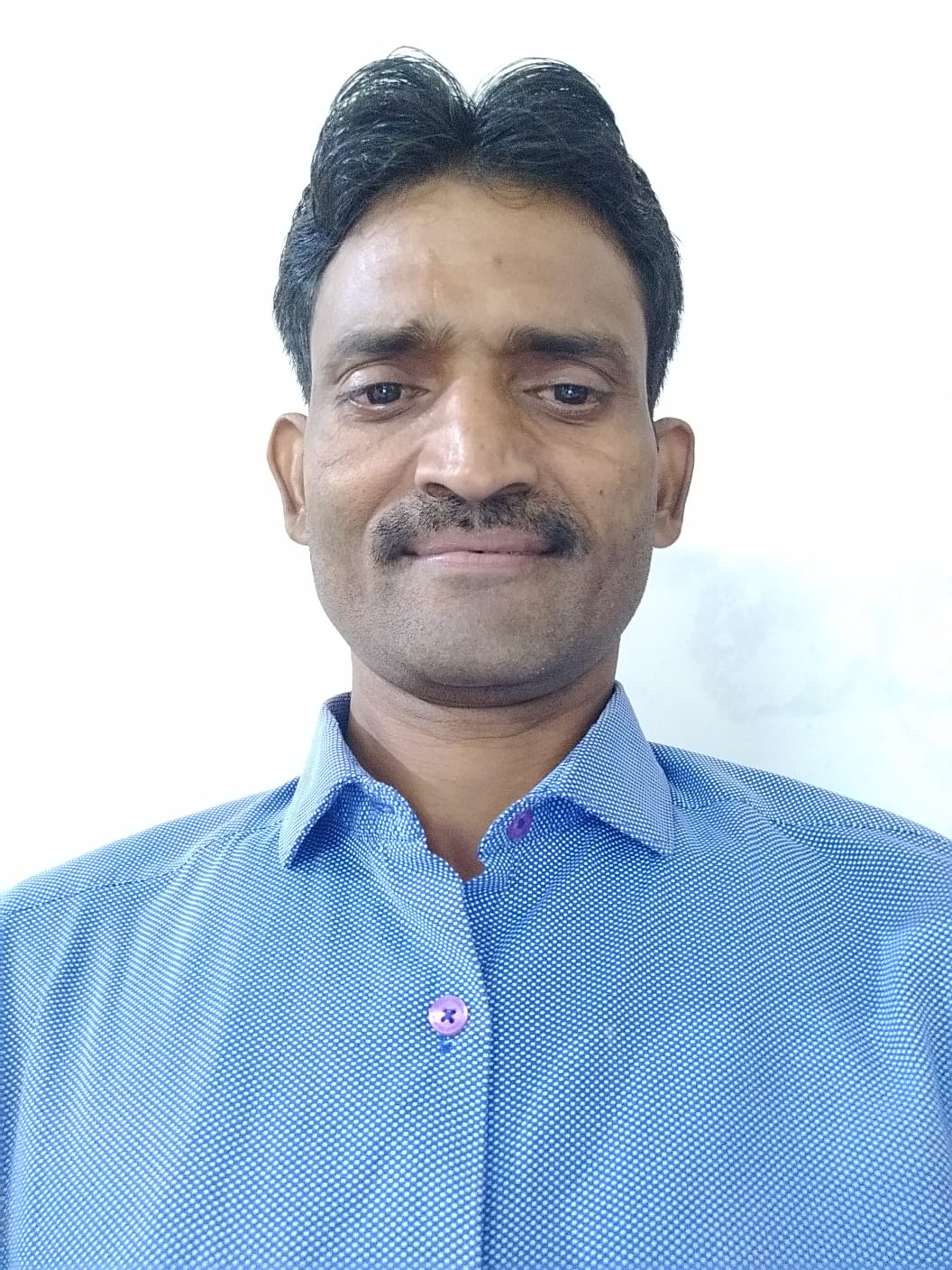 team-image